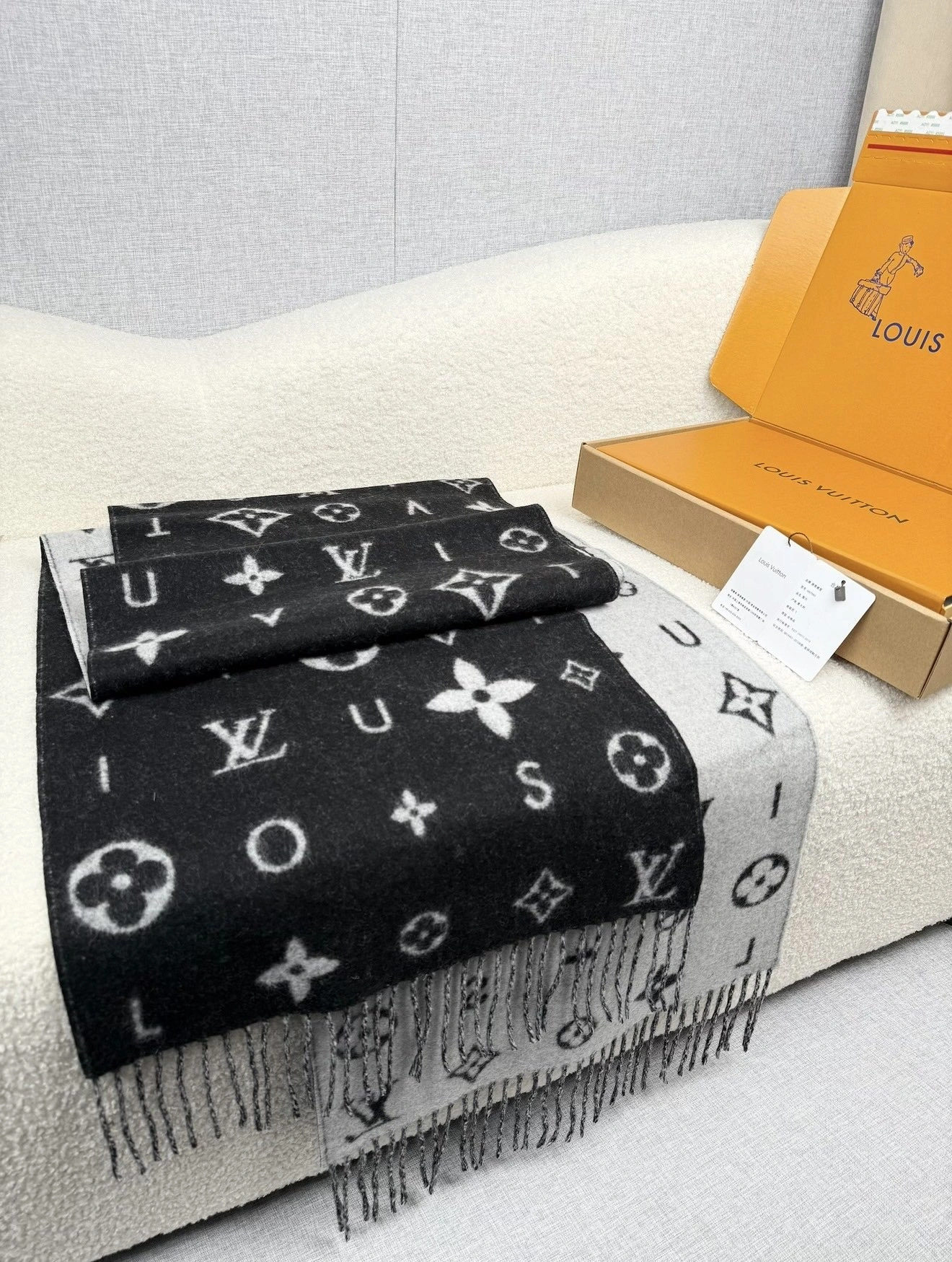 HD-- 8V Reykjavik 2.0 Monogram wool 2Colour item:E-S132K2819-2H